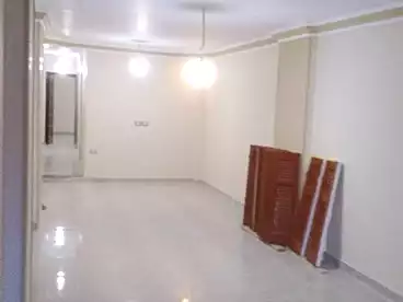 عقارات للإيجار في شارع المنشية، الطوابق، 130 متر