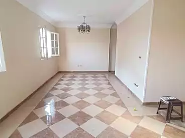 شقق للإيجار في محرم بك، الاسكندرية، 150 متر