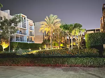 Apartments For rent in Fifth Square Compound - AlMarasem, Compounds in New Cairo, 205 sqm