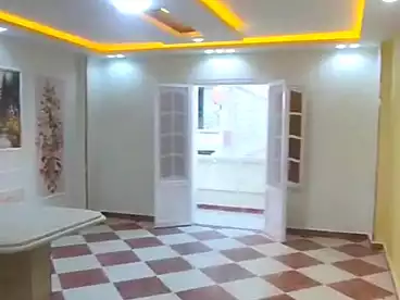 شقق للبيع في الكيلو 21، العجمي، 90 متر