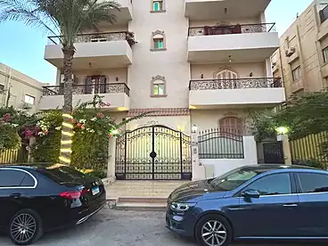 بنتهاوس للبيع في شارع 1، الحي الثاني، 400 متر