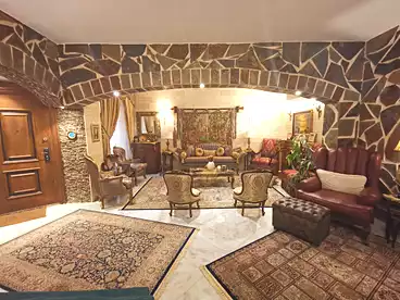 عقارات للبيع في شارع علي السباعي، الياسمين 4، 240 متر