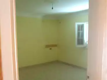 شقق للبيع في أبو يوسف، العجمي، 250 متر