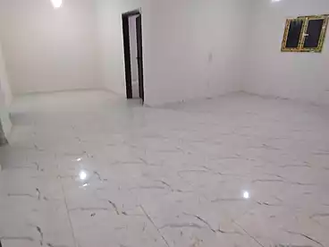 شقق للإيجار في شارع المجزر الالي، اللبيني، 100 متر