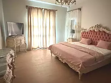 Furnished Apartment For rent in Boulevard Residence Mivida, Mivida Compound - Emaar, 250 sqm