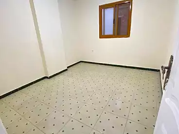 عقارات للإيجار في طريق كعبيش، فيصل، 90 متر
