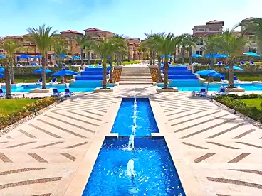 Apartments For sale in El Patio Oro Compound - La Vista, Compounds in New Cairo, 164 sqm