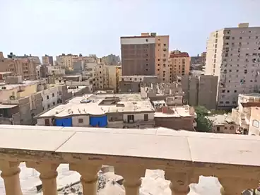 شقق للبيع في شارع العيادة القديمة، البيطاش، 135 متر