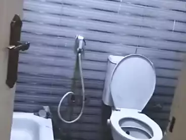 عقارات للإيجار في شارع الخمسين، النزهة 2، 90 متر