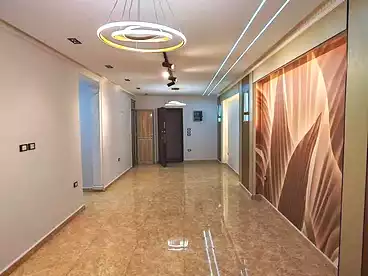 شقق للبيع في اللبيني، فيصل، 150 متر
