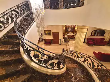 في شارع الشويفات، الشويفات، 1200 متر