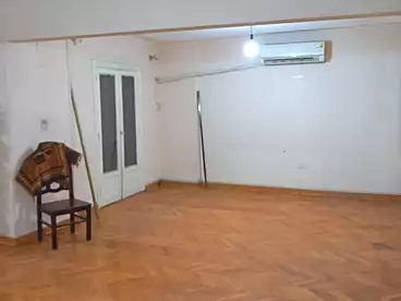 شقق للإيجار في كورنيش النيل، العجوزة، 180 متر