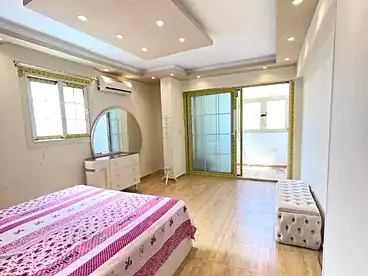 Apartments For sale in El Mandara Bahri, El Mandara, 195 sqm