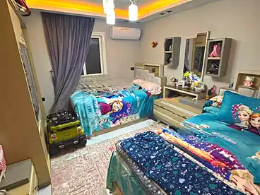 Apartments For rent in Mostafa Hafez St., Ain Shams El Sharkia, 170 sqm