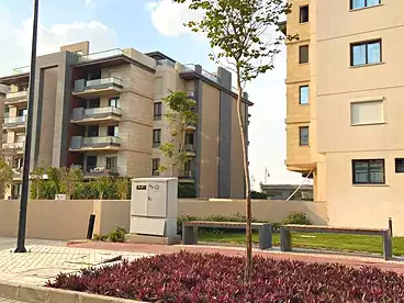 Apartments For sale in Azad Compound - Tameer, Compounds in New Cairo, 297 sqm
