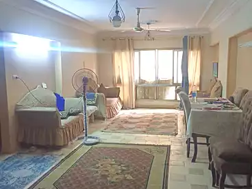 شقق للبيع في تقسيم عمر بن الخطاب، جسر السويس، 120 متر
