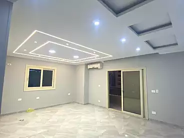 عقارات للإيجار في كارفور، المعراج العلوي، 350 متر