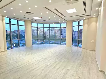 عقارات للإيجار في شارع التسعين الشمالي، شارع التسعين، 105 متر