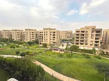 شقق للبيع في كمبوند ذا سكوير - صبور، كمبوند بالتجمع الخامس، 174 متر