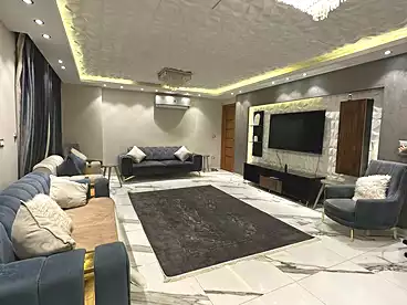 عقارات للإيجار في كورنيش النيل، العجوزة، 180 متر