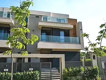 Villas For sale in El Patio Town Compound - La Vista, Compounds in New Cairo, 223 sqm