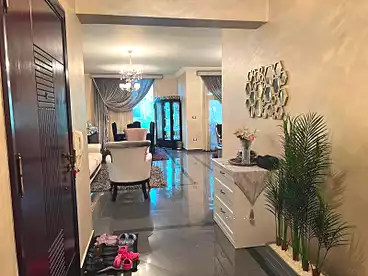 عقارات للبيع في شارع زيد بن حارثه، جنوب الاكاديميه (أ)، 210 متر