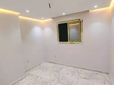 شقق للإيجار في محرم بك، الاسكندرية، 105 متر