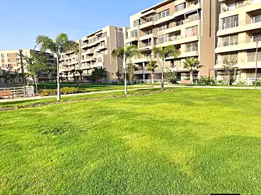 Apartments For sale in Capital Gardens Compound - Palm Hills, Compounds in New Cairo, 198 sqm