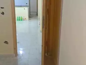 شقق للإيجار في شارع الاربعين، بيانكي، 100 متر