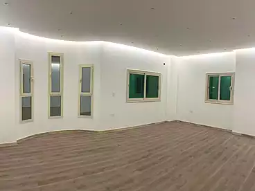 للإيجار في شارع طيار الحلواني، النرجس 2، 240 متر