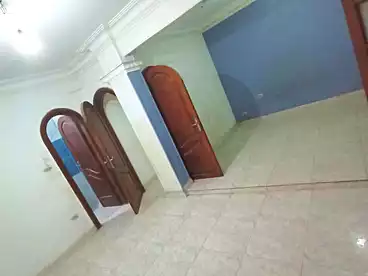 شقق للبيع في شارع ثابت باشا، حلوان الشرقية، 180 متر