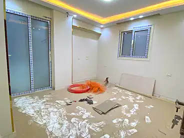 عقارات للإيجار في شارع 27، النزهة 2، 100 متر