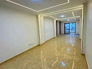 شقق للبيع في شارع محمود العيسوي، سيدي بشر بحري، 150 متر