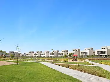 Duplex with Garden For sale in Al Burouj Compound - Imkan, Compounds in Elshorouk City, 197 sqm