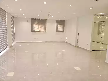 Administrative For rent in Mohammed Farid St., Heliopolis Square, 200 sqm