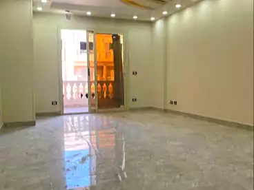 شقق للبيع في الحي الثالث، الهضبة الوسطى، 150 متر