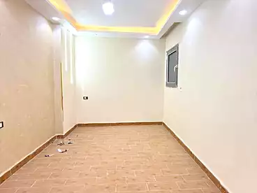شقق للبيع في اللبيني، فيصل، 150 متر
