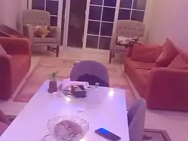 شقق للبيع في اللبيني، فيصل، 180 متر