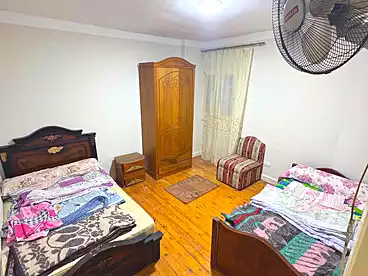 عقارات للإيجار في شارع الأرمن، ميامي، 100 متر