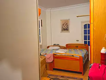 Apartments For sale in Street 2, First Neighborhood, 175 sqm