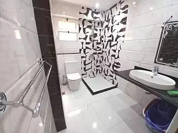 Properties For rent in Hesham Labib St., 8th Zone, 200 sqm