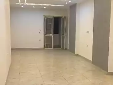 شقق للبيع في اللبيني، فيصل، 150 متر