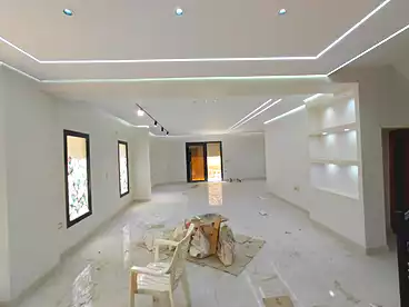 دوبلكس للإيجار في شارع ابو عبيده بن الجراح، الياسمين 5، 350 متر