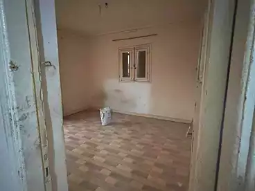 Apartments For sale in Mostafa Fahmy St., Helwan, 160 sqm