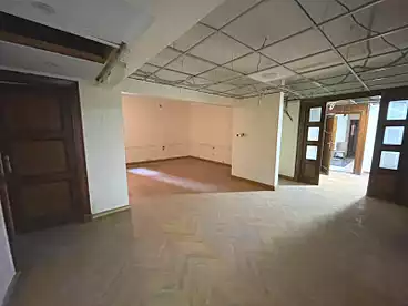 Offices For sale in Zamalek Qibly, El Zamalek, 200 sqm