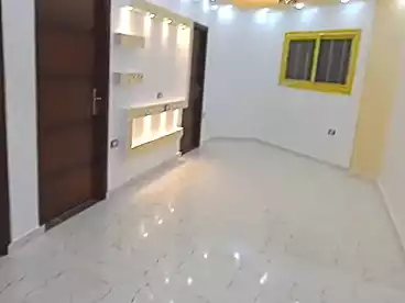 عقارات للإيجار في شارع العشرين، فيصل، 130 متر