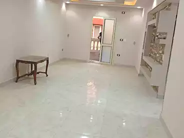 شقق للإيجار في شارع 27، النزهة 2، 130 متر