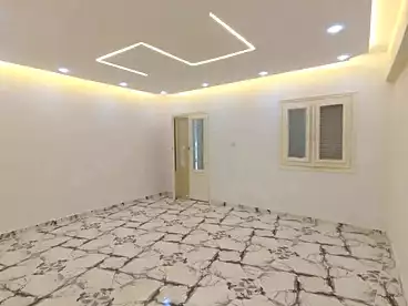 شقق للبيع في شارع عين شمس، البيطاش، 90 متر