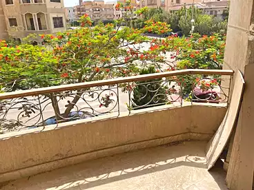 Apartments For sale in South Academy (Z), South of Academy, 180 sqm