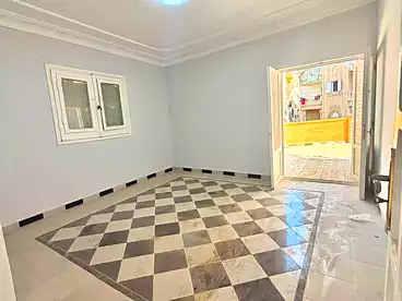 شقق للبيع في شارع صابرين، البيطاش، 150 متر